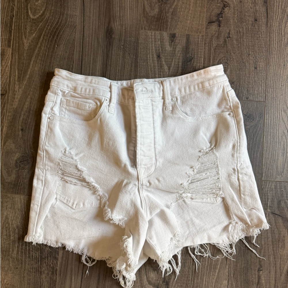 Good American White Distressed Women Shorts